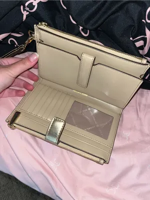 Michael Kors Logo Wristlet Wallet thumbnail 6