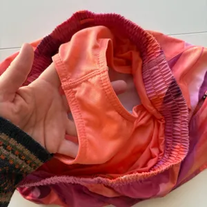 Athleta Printed Mesh Racer Run Short‎ 4" Pink Orange Abstract Leaf Size S thumbnail 7