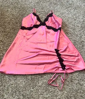 Victoria's Secret Vintage‎ 2003 Pink Satin Lace Trim Babydoll Slip Dress Small thumbnail 1