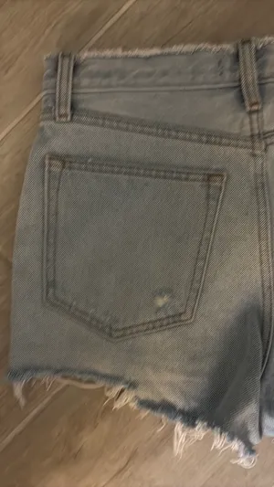 Abercrombie and Fitch denim cut off shorts thumbnail 4