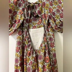 MINKPINK NWT Yasamin Tiered Midi Floral Dress Size XXL thumbnail 11
