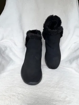 Skechers Boots Womens 9.5 On the Go Joy Bundle Up Winter Bootie 14610 Black Sued thumbnail 6