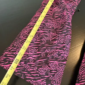 Betty rides Pink and‎ Black snowboarding, ski Pants size extra small women’s thumbnail 2