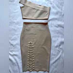 Boutique Blush Pink Ribbed Pearl Co Ord Set Large thumbnail 15