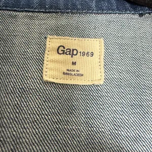 Gap 1969 Womens Medium Wash Denim Trench Coat Belted Frayed Hem Size M Y2K thumbnail 3