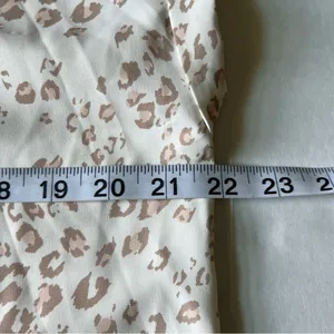 Olive and Oak leopard print top Large ivory cream pink round neck thumbnail 7