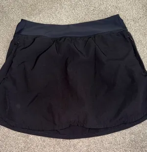 Old Navy Black Active Skort - Women's Athletic Skirt thumbnail 1