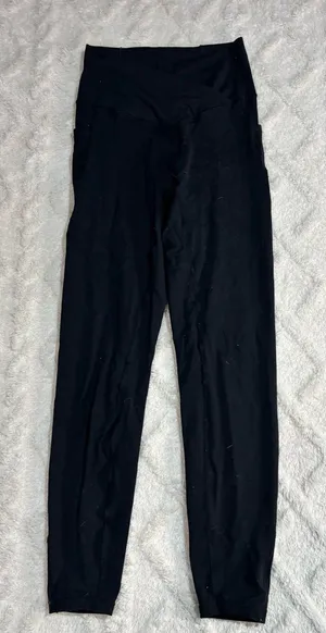 Halara leggings small thumbnail 1