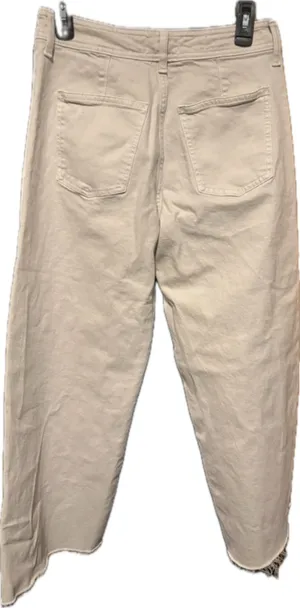 Universal Thread Off-White Cropped Jeans thumbnail 2