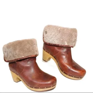 UGG Y2K Brown Lynnae Leather Shearling Fold Over Boot Wood Heel Bratz Whimsi 2000s #Fairy #Cottagecore Sz 10 thumbnail 2