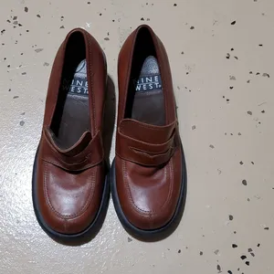 NINE WEST CROMWELL LEATHER SHOES SIZE 5 1/2M thumbnail 2