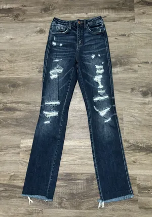 ripped Jeans thumbnail 2