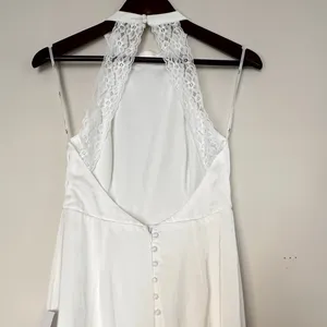 Lulu's White Satin Lace Backless Wedding Gown Dress Small thumbnail 7