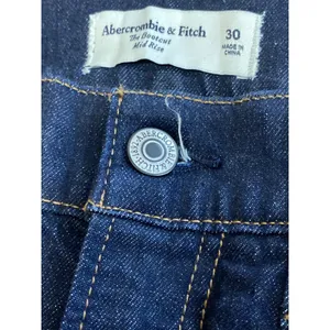 Abercrombie & Fitch The Bootcut Mid Rise Women's Blue Dark Wash Denim Jeans 30 thumbnail 5