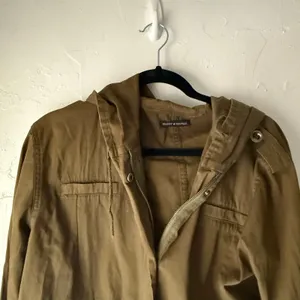 Brandy Melville Womens Olive Green Utility Jacket Hooded Cropped‎ Military Coat thumbnail 2