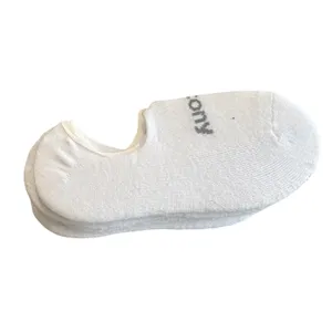 NEW Saucony Women’s No Show Cushioned Invisible Liner Socks White 5 Pairs thumbnail 2