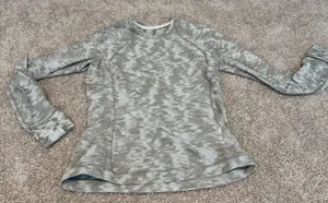 Lululemon Olive Green Long Sleeve Runners Top thumbnail 1