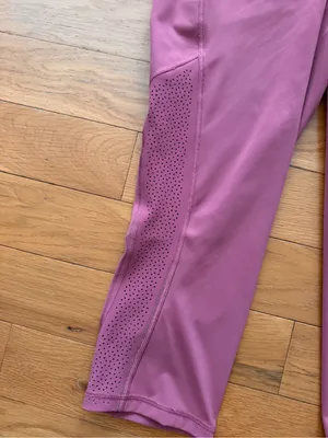 Lululemon Ready To Race Moss Rose Pink 21” Crop Leggings Size 12 thumbnail 9