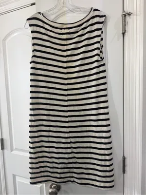 Lou & Grey Black and White Striped Sleeveless Knit Dress thumbnail 3