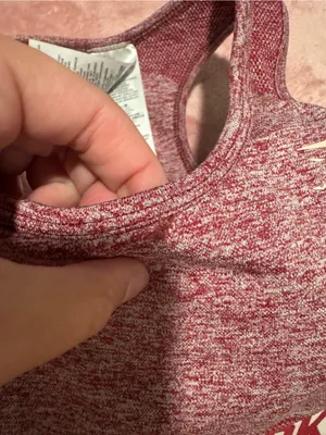Gymshark sports bra thumbnail 2