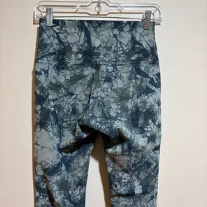 Lululemon 6 Wunder Under Hi-Rise Tight *Shibori Full-On Luxtreme 28" Misty Moss thumbnail 7