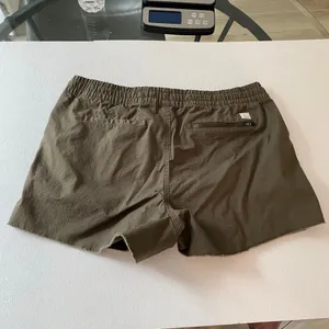 Vuori Women’s XL Olive Green Organic Cotton Utility Shorts Drawstring thumbnail 4