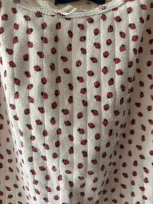 Brandy Melville Strawberry Tank Top thumbnail 3