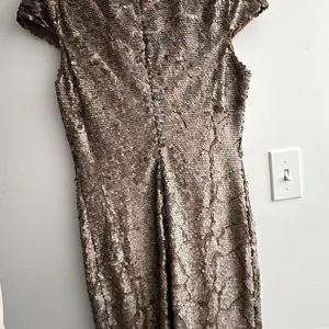Gianni Bini Elegant Sequin Dress thumbnail 3