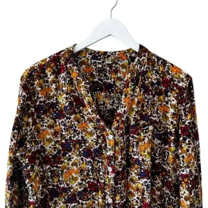 Kut From The Kloth Floral Blouse Button Front Long Sleeves SZ M #2399 thumbnail 2
