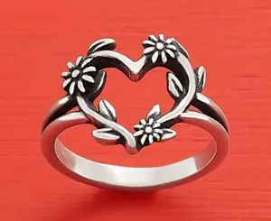 Gorgeous Stainless Steel Silver Hollow Heart Ring Size 8 thumbnail 3