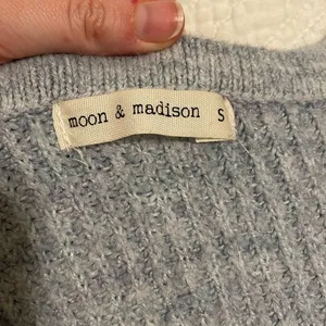 Moon & Madison Periwinkle Light Blue Knit Sweater thumbnail 2