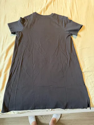Old Navy Black Short Sleeve Crewneck Tee Dress thumbnail 3