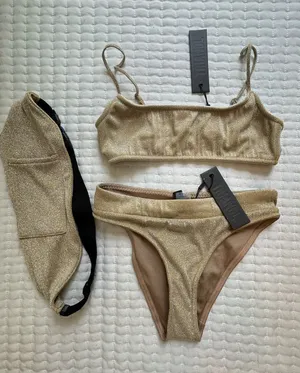 NWT Triangl Gold Shimmer Bikini Set Size Medium thumbnail 1