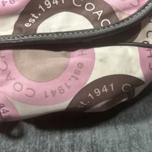Coach Signature Snaphead F18377 Pink Multifunction Diaper Baby Messenger Bag Pad thumbnail 6