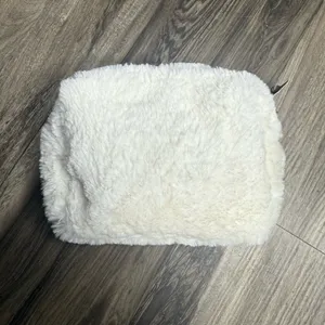small makeup bag for purse White thumbnail 3