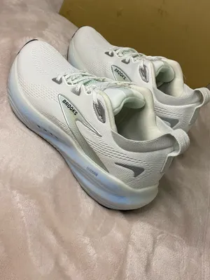 Brooks Glyderin 22 unisex shoes men’s size 7 women size 8 thumbnail 2