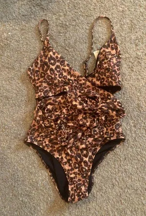 Aerie Leopard Wrap one piece swimsuit size medium NWT thumbnail 3