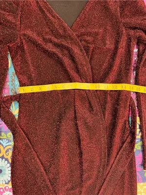 Elegant Burgundy Shimmer Faux Wrap Dress - Puff Sleeves Tulip Hem thumbnail 7