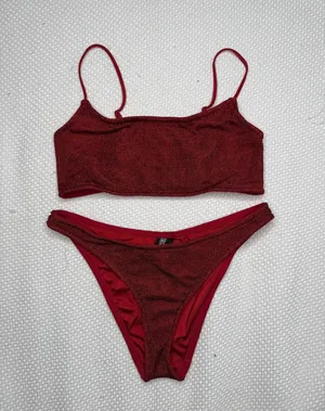 Swimwear thumbnail 1