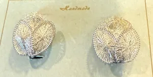 Womens Clip On Earrings Silver‎ Tone Mesh Wire Floral Western Germany Vintage thumbnail 1