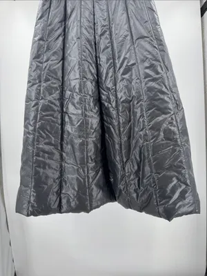 Black puffer snap front maxi skirt winter neutral pockets outdoor casual ski thumbnail 4