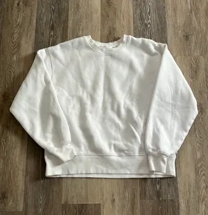 Aritzia TNA Oversized Sweatshirt thumbnail 1