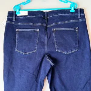 NWT! Maurices Dark Wash Mid-Rise Jegging Women’s Size 20W Short thumbnail 8