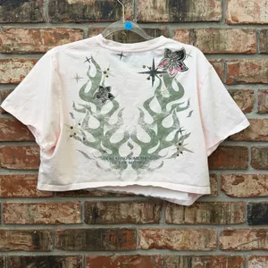 Smoke Rise Red Camo Cropped Tee Womens Size Large Pink Embroidered thumbnail 5
