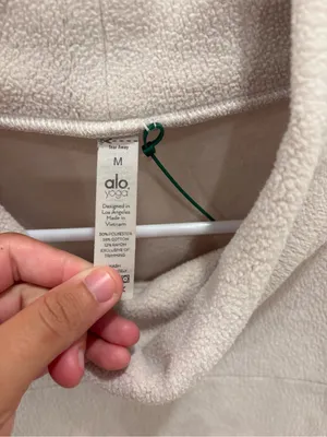 Alo Yoga Haze Funnel Neck Sweatshirt Size Medium thumbnail 4