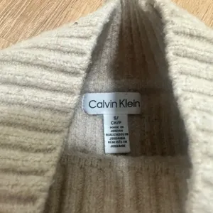 Calvin Klein | Women's Cream Beige Ribbed‎ Mock Neck Textured Knit Sweater, S thumbnail 3