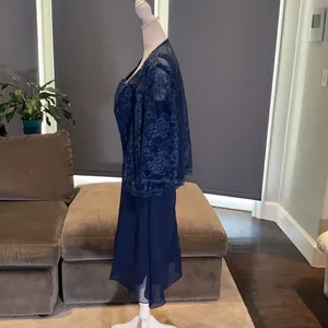 Women’s Navy Tea Length Formal Wedding Dress with Matching Jacket Size 12 NWOT thumbnail 9
