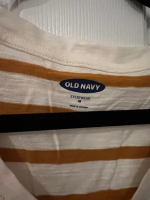 Old Navy Tshirt thumbnail 2