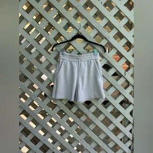 Lululemon Softstreme High-Rise Short 4" thumbnail 2