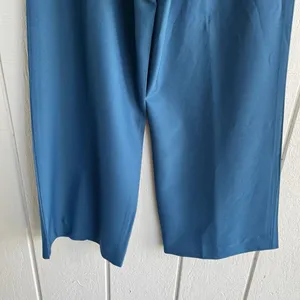 Camilyn Beth Stretch Twill Crepe Wide Leg Pants in Teal Blue Size M‎ thumbnail 8